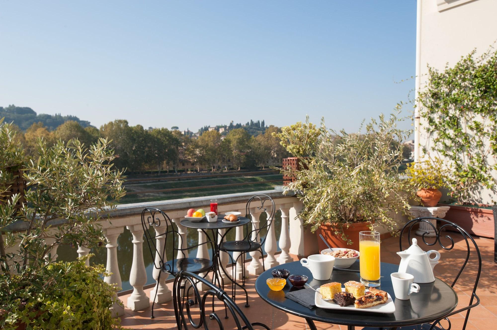 Hotel Lungarno Vespucci 50 Florencja Zewnętrze zdjęcie